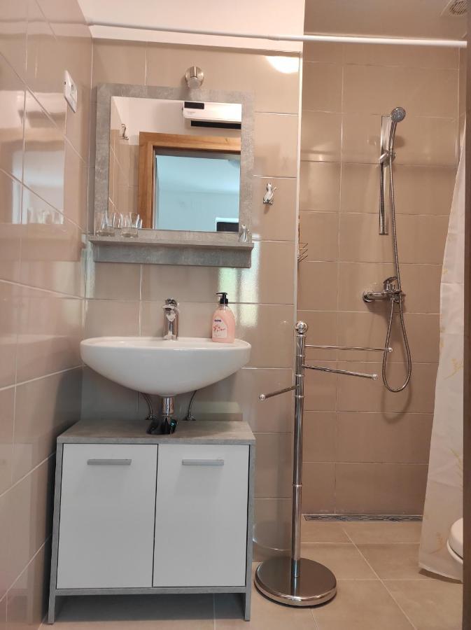 Apartment Deeranaei Кралєвиця Екстер'єр фото