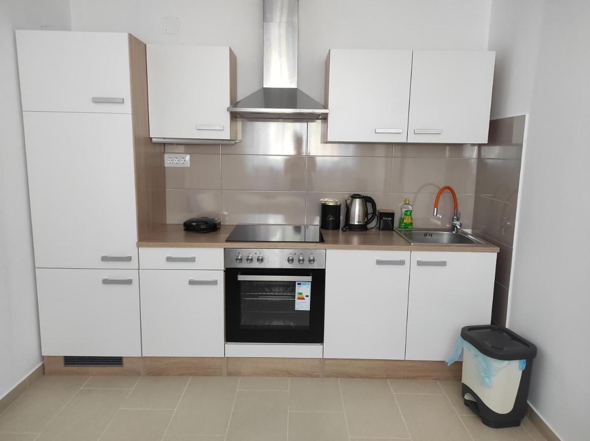 Apartment Deeranaei Кралєвиця Екстер'єр фото
